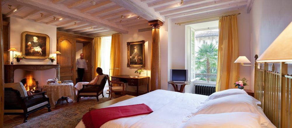 Les Pres D'Eugenie Hotel ภายนอก รูปภาพ