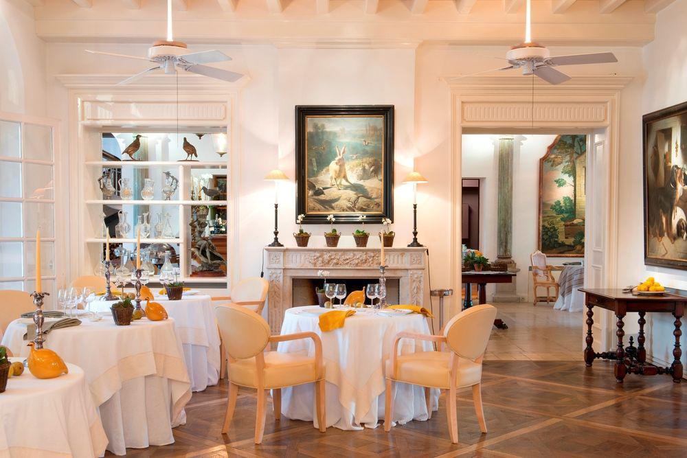 Les Pres D'Eugenie Hotel ภายนอก รูปภาพ