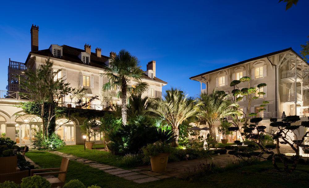 Les Pres D'Eugenie Hotel ภายนอก รูปภาพ
